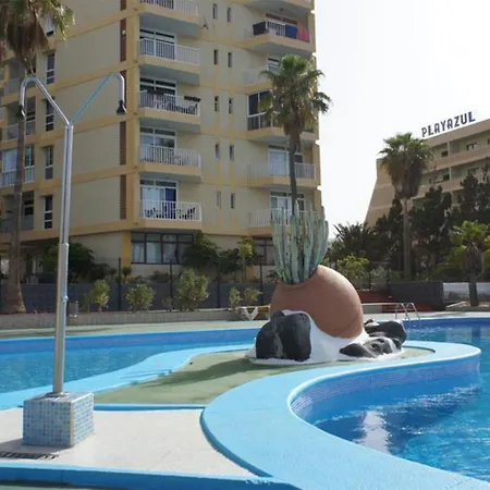 Apartment Full Center Of Americas, Renovated, High Floor *