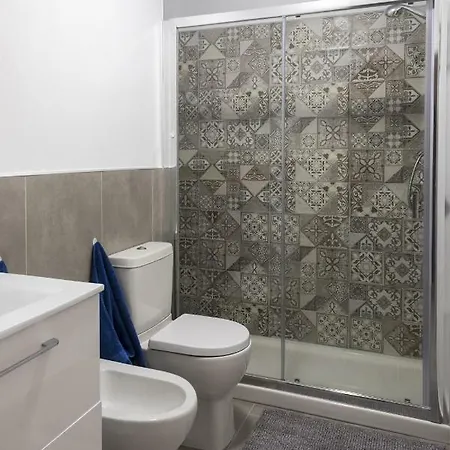 Apartment Full Center Of Americas, Renovated, High Floor